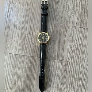 Women’s leather watch